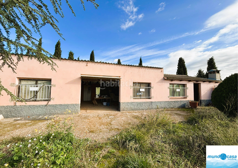 Foto 1ff9b388-b55d-4da6-b233-ca7a3e3f4d11. Masia amb aparcament a Peñaflor Zaragoza