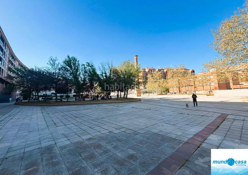 Foto 18adbf4d-5c72-4cd5-8ec6-d6d9d203b6aa. Flat in plaza ángel sanz briz 2 in La Granja Zaragoza