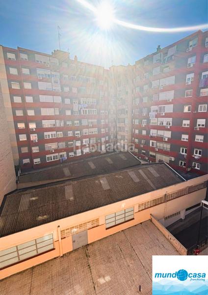 Foto 35cc3a59-083c-4fb1-868e-110be603b5ea. Flat in plaza ángel sanz briz 2 in La Granja Zaragoza