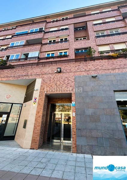 Foto 4af36dc9-7166-4cd1-8e13-f137a8427ff8. Flat in plaza ángel sanz briz 2 in La Granja Zaragoza