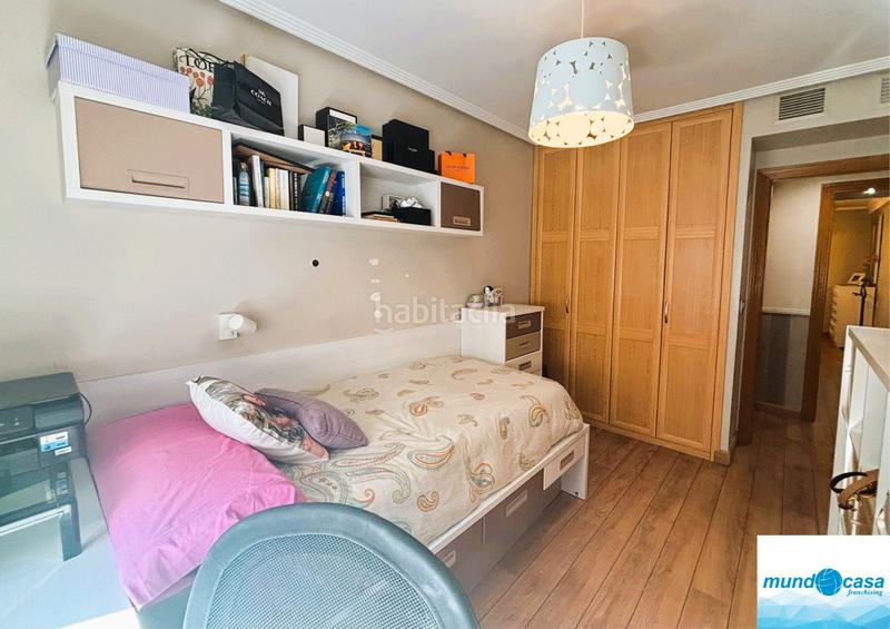 Foto 51c42fa2-4b30-4896-a1c7-f08d26bcf1bd. Flat in plaza ángel sanz briz 2 in La Granja Zaragoza