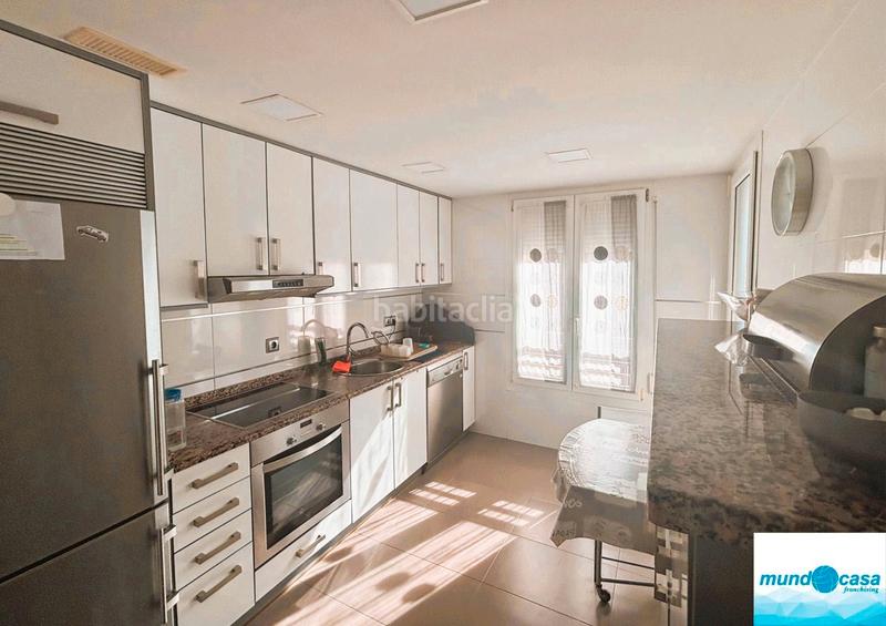 Foto db5eacac-656a-4b6b-a5ae-602c0f73eaa5. Flat in plaza ángel sanz briz 2 in La Granja Zaragoza