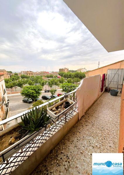 Foto 31bc7551-f321-4551-82a0-cd57546f0c48. Appartement avec cheminée chauffage dans Pina de Ebro