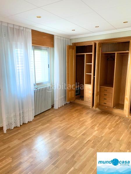 Foto de03bf17-c300-45b4-b689-d71c3fe23d44. Chalet en San Mateo de Gállego