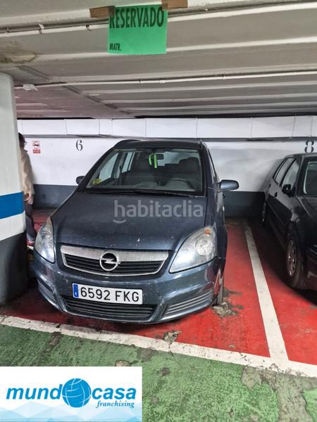 Foto ea10a341-7492-419a-8d7b-52fedd5732d7. Autoparkplatz in calle de felipe sanclemente 10 in Zaragoza