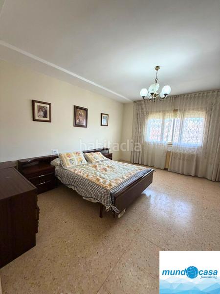 Foto a5a90f4a-a8ed-458e-833d-c7b6de779611. Casa adossada amb calefacció a Épila