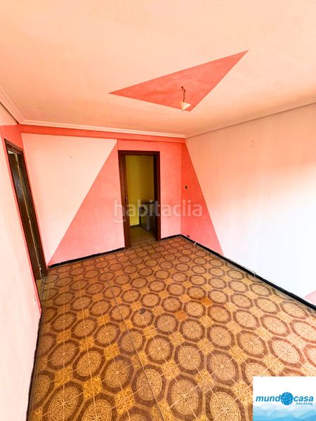 Foto 4995bbba-c1a3-43e8-95f7-6a8f129430b3. Piso en La Magdalena Zaragoza