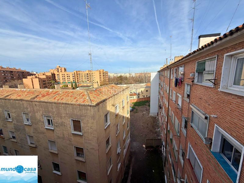 Foto d5beca08-4ee4-4684-a3a7-db18ee6a42ea. Piso en La Magdalena Zaragoza