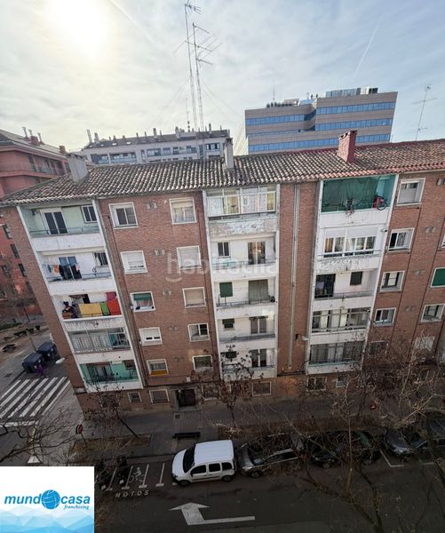 Foto db88572d-ebad-48c0-99a9-47d3935b485c. Piso en La Magdalena Zaragoza