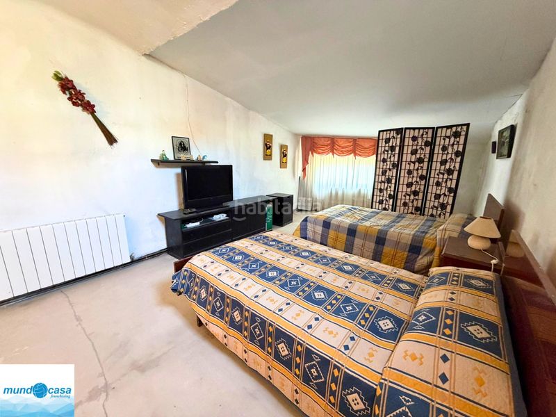 Foto 71a0a6ae-6101-4ad5-9266-f06a2d60ae24. Casa amb xemeneia calefacció a Épila