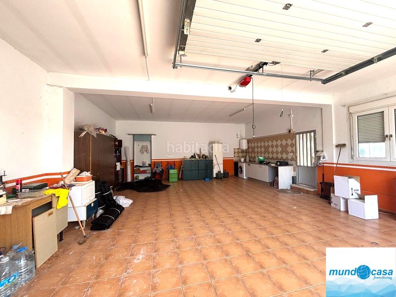 Foto e88a10e5-dbdf-4a7e-bb43-005633a56186. Casa adossada amb calefacció aparcament a Escatrón
