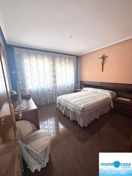 Foto e8eaeb92-9638-4c36-b6ae-ccfe2826b28c. Casa adossada amb calefacció aparcament a Escatrón