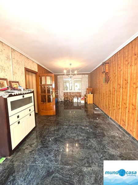 Foto eb5709fa-1489-4621-9cb9-227503becb5a. Casa adossada amb calefacció aparcament a Escatrón