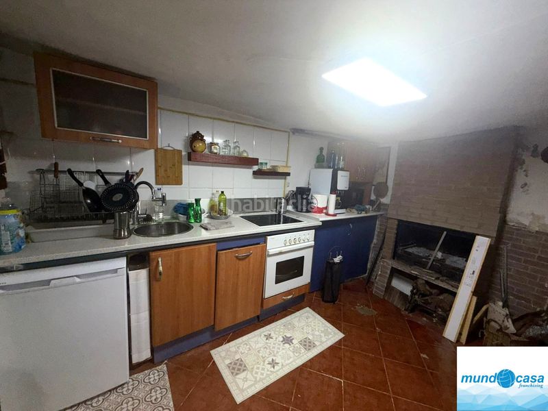 Foto 0225570e-21d9-47d9-ad2f-309a5cb33cf6. Casa amb xemeneia calefacció aparcament a Urrea de Jalón