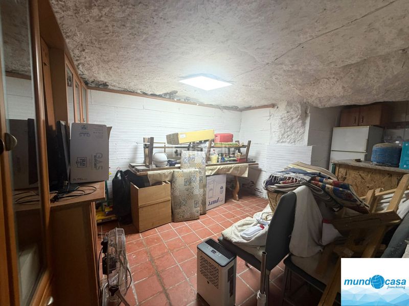 Foto c548ef01-0756-47a2-b304-d04879178b73. Casa amb xemeneia calefacció aparcament a Urrea de Jalón