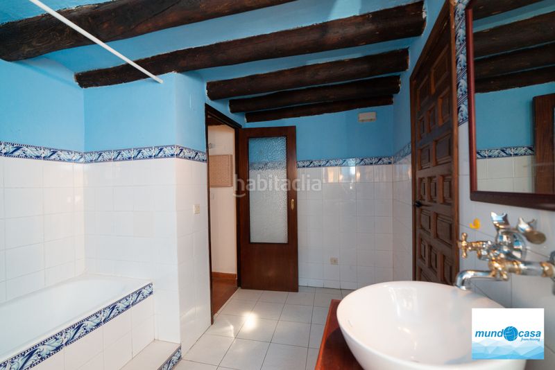 Foto b6ce8297-b32d-4f1d-ba67-6f7ca9d4276a. Dúplex amb xemeneia calefacció a La Magdalena Zaragoza