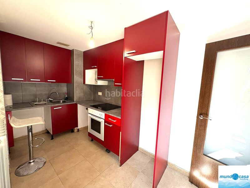 Foto 6c4ed3cb-bc10-443a-b65f-ed568bff898b. Flat with heating parking in Pinseque