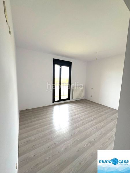 Foto c2b8692c-5dac-443c-a6e0-2cb628e0b541. Flat with heating parking in Pinseque
