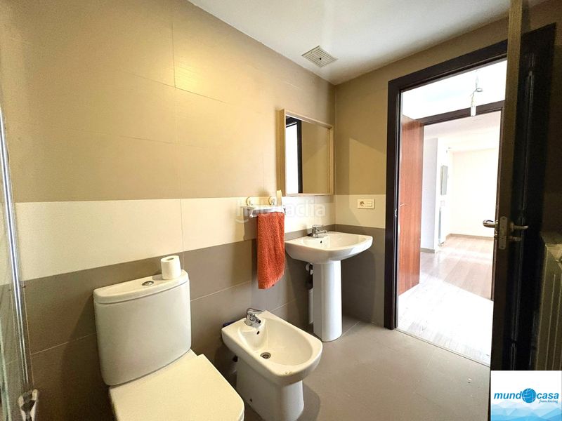 Foto df3a1687-3c52-4264-af5f-d7357e2c7ada. Flat with heating parking in Pinseque