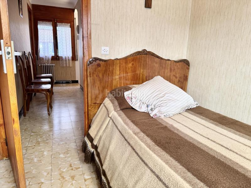 Foto a5614875-8024-4440-9f95-7a6badc1d4d0. Casa adossada amb calefacció aparcament a Pobla de Lillet (La)