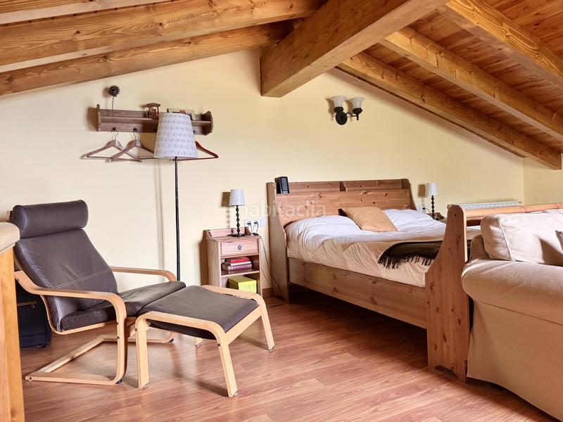 Foto 29cd2f81-e0a0-4151-97ac-eee360c2a213. House with heating parking in Castellar de n´Hug