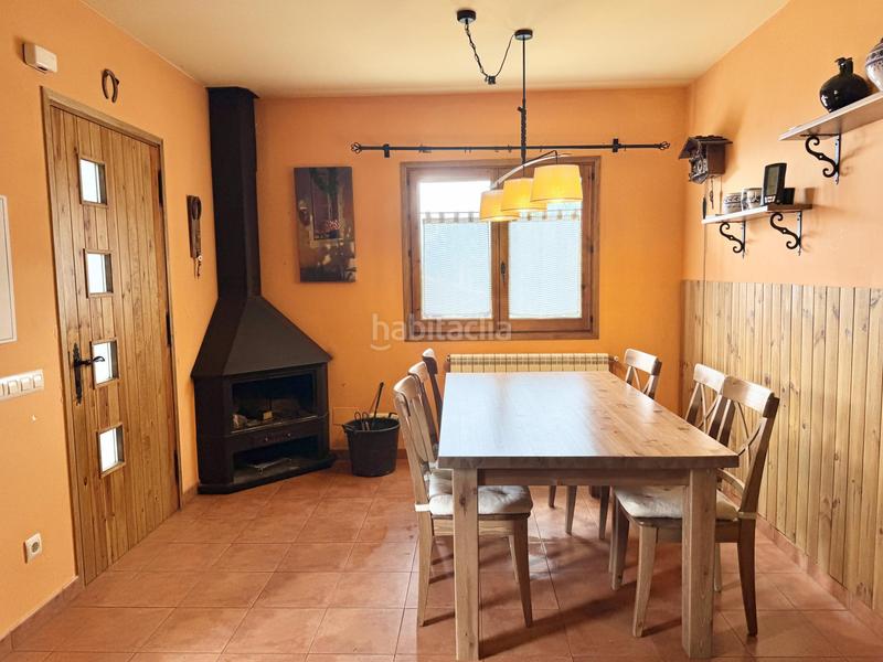 Foto 3a4bdb95-24ce-41fc-9537-14ba7abe5983. House with heating parking in Castellar de n´Hug