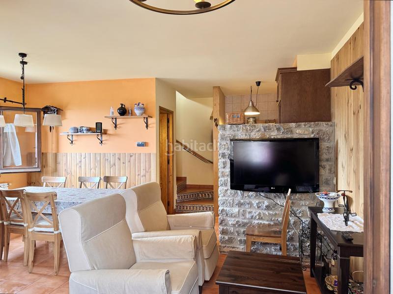 Foto 5179af61-2f0e-4c87-b506-4b58b619eaa7. House with heating parking in Castellar de n´Hug