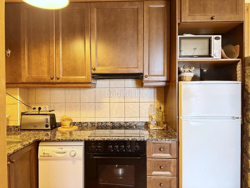 Foto aa9c24b8-e3b5-41d0-bc47-38a6640ed1fe. House with heating parking in Castellar de n´Hug