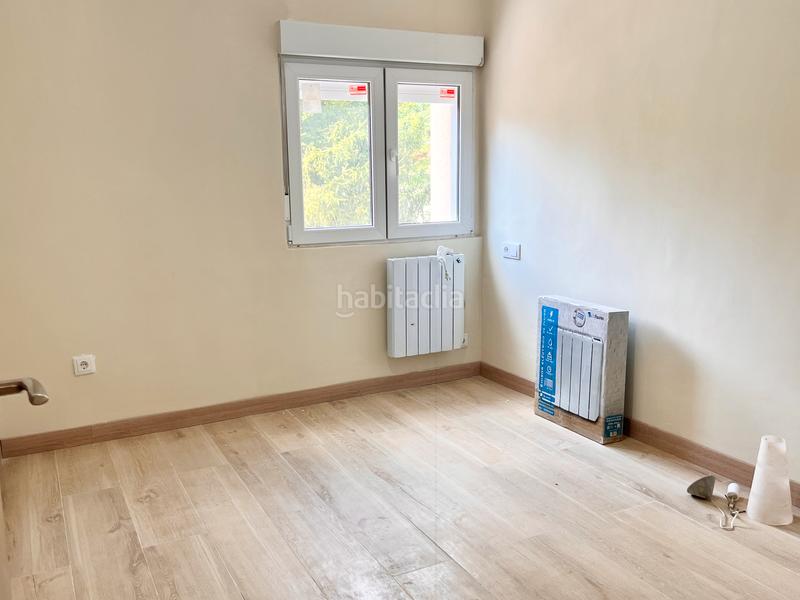 Foto 1c414a2e-e38b-4c4c-acfa-7a8f708cb160. Piso  con balcón a la venta en Guardiola de Berguedà