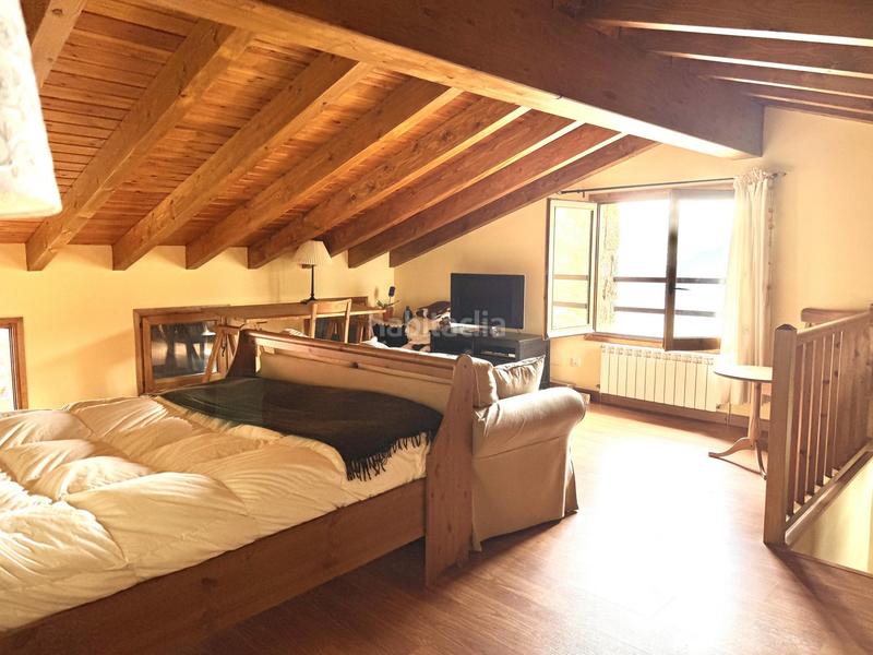 Foto 55c8d377-ed51-45b4-ae55-4a66eb01a382. Miete chalet mit heizung in Castellar de n´Hug