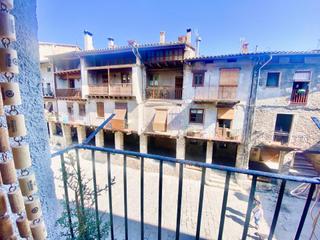 Appartement  De galceran de pinós. Loft en el centro de bagà! 2a planta