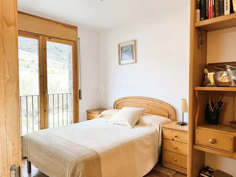 Foto dd9056df-1761-4798-959a-84a48ee27119. Flat with heating in Bagà