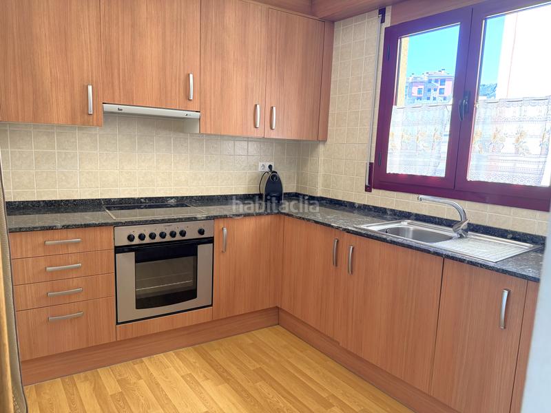 Foto 53ba8bc2-9c18-45c5-96fb-0f933a88f9de. Piso se vende elegante piso dúplex de 3 dormitorios en el centro y con ascensor! en Bagà