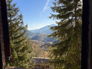 Pis a Cercs. Se vende piso dúplex en sant josep de cercs, totalmente exterior