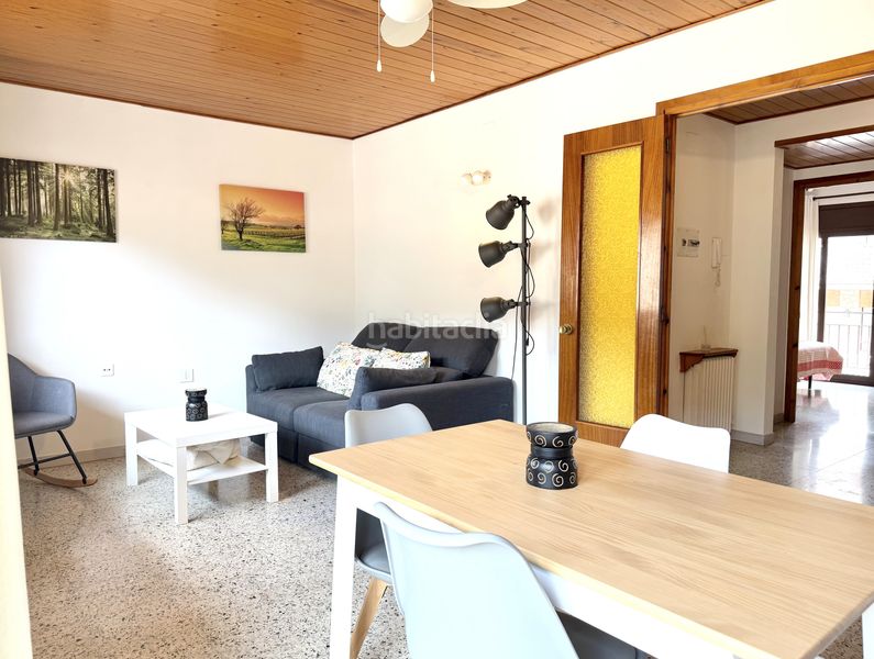 Foto 0389b742-c134-48fd-9323-ef45b7a06972. Flat with heating in Bagà