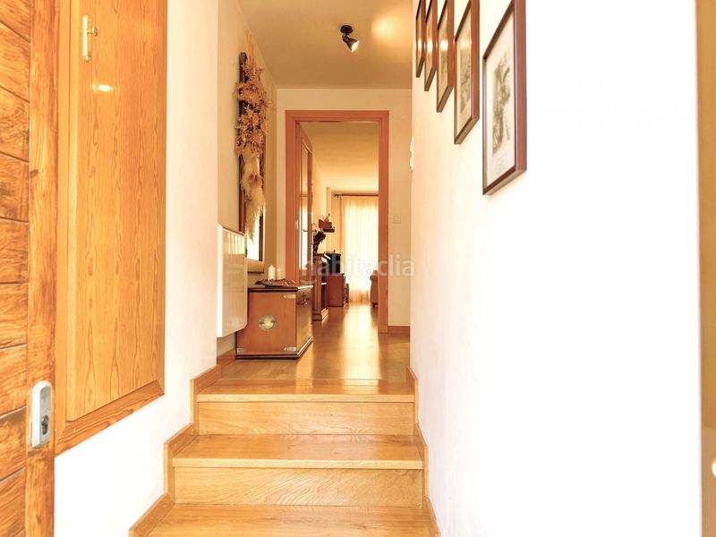 Foto 516bed2b-5d75-43be-bec6-5a1e3092d435. Flat with heating parking in Bagà