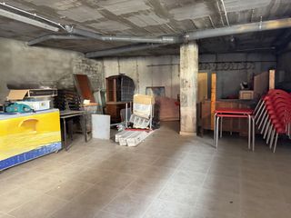 Posto auto in Guardiola de Berguedà. Se vende garajealmacén en venta en guardiola de berguedà
