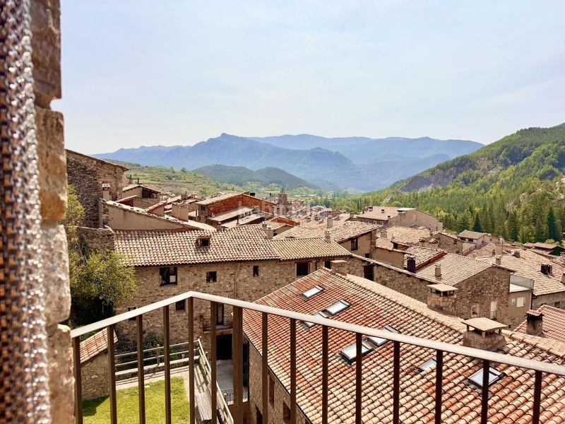Foto f432e9af-d6a3-4204-88ef-84e3d102eee2. Duplex con riscaldamento in Bagà