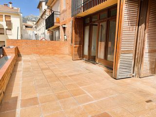Appartamento in Bagà. 1r piso en venta en bagà de 4 dormitorios y con una espectacular