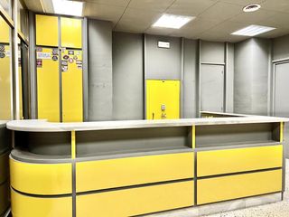 Rent Business premise  Del raval. Local comercial en alquiler en el centro de bagà