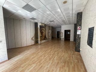 Lloguer Local Comercial a Centro