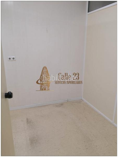 Foto c8546a18-3b39-4bda-8756-02a8fa09cf27. Chalet avec cheminée chauffage parking dans El Conquero Huelva