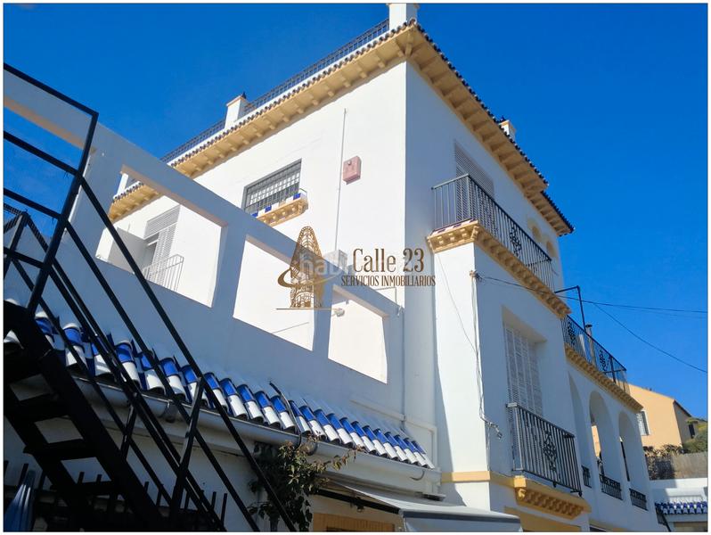 Foto d6e5bb0e-38ed-4ab0-97ba-6f3b13fd2ff9. Chalet con camino riscaldamento parcheggio in El Conquero Huelva