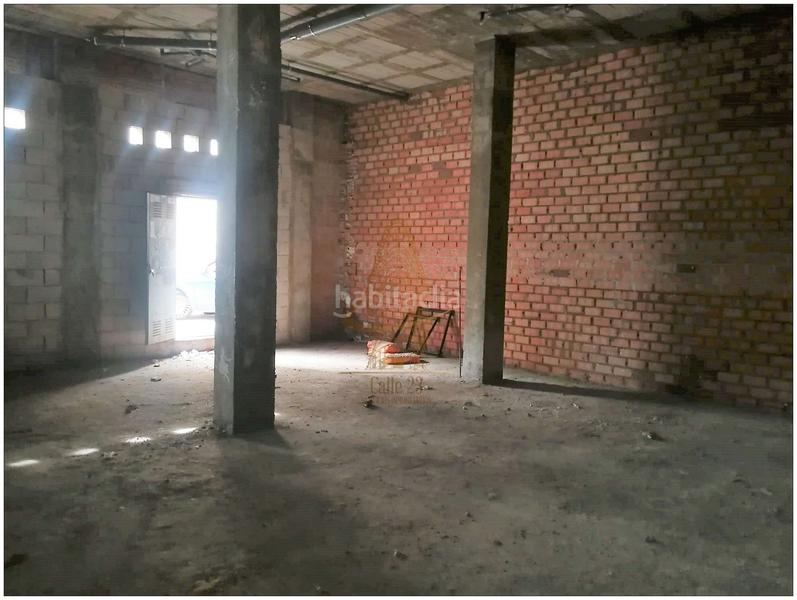 Foto be1d0ec2-4e2b-4d2d-adc0-4d367fac39a2. Alquiler local comercial en Pescadería Huelva