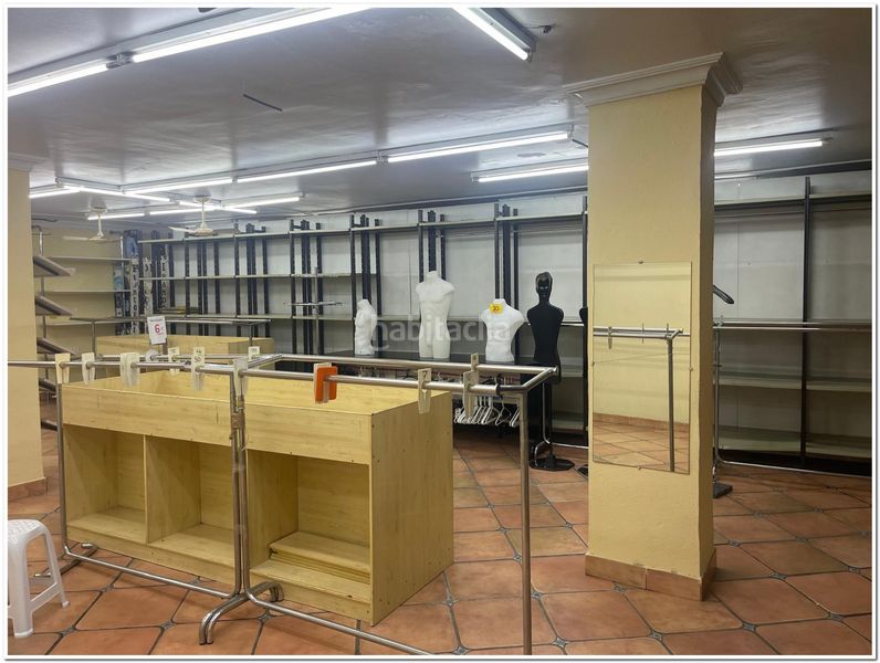 Foto 65f514c5-a0bb-457a-be8d-b04eab70b3fc. Alquiler local comercial en Centro Huelva