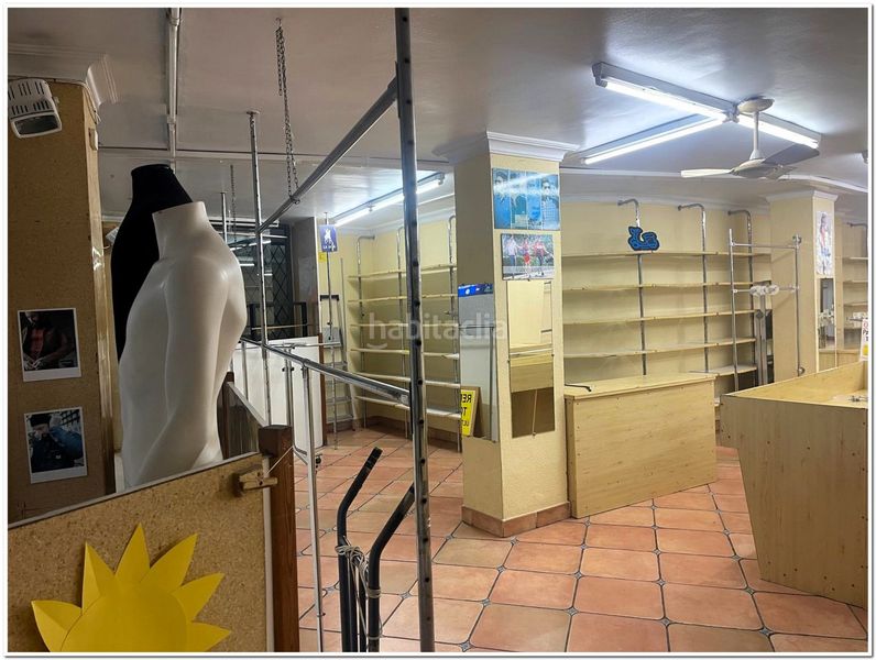 Foto f743b9f8-ee77-4530-9215-4dcb6b5ec083. Alquiler local comercial en Centro Huelva