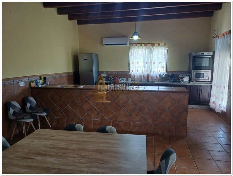 Foto 58a2f4f4-7a9a-4033-921c-d08589ddecdb. Xalet amb xemeneia calefacció aparcament piscina a Zalamea la Real