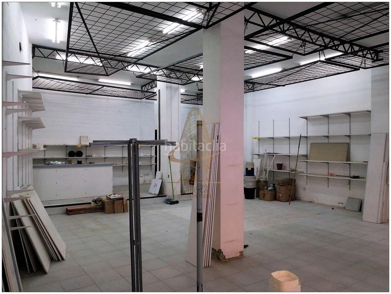 Foto b38218d5-318d-4f97-ba93-9869f78e6f44. Location local commercial avec chauffage dans Centro Huelva