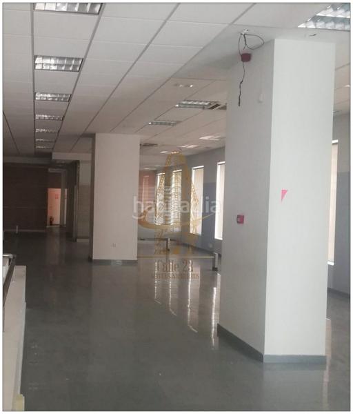 Foto 0ff38c75-d87a-4dc2-801b-977f3b4fb46c. Alquiler local comercial en Centro Huelva