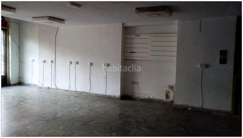 Foto c78b6b52-2808-41e7-a096-289b7d83b865. Affitto locale commerciale in Centro Huelva